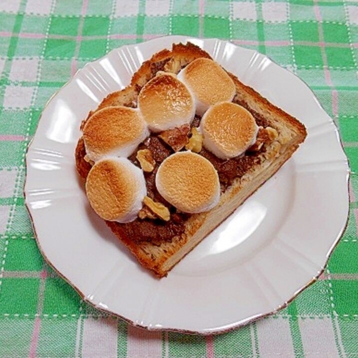 チョコレートチャンクピザ風トースト